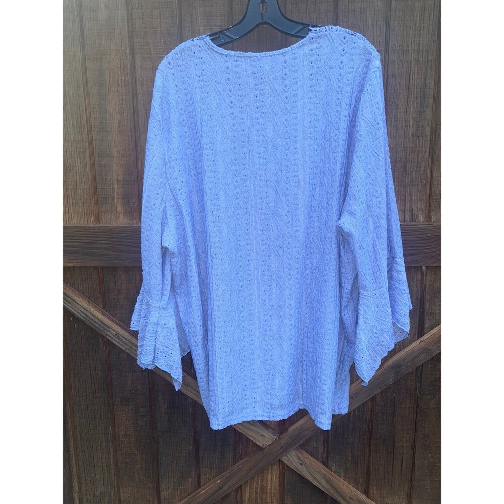 4XL Boutique blouse with lace EUC